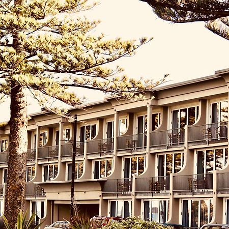ホテル ザ ノーチラス ネーピア エクステリア 写真 The Surf Hotel