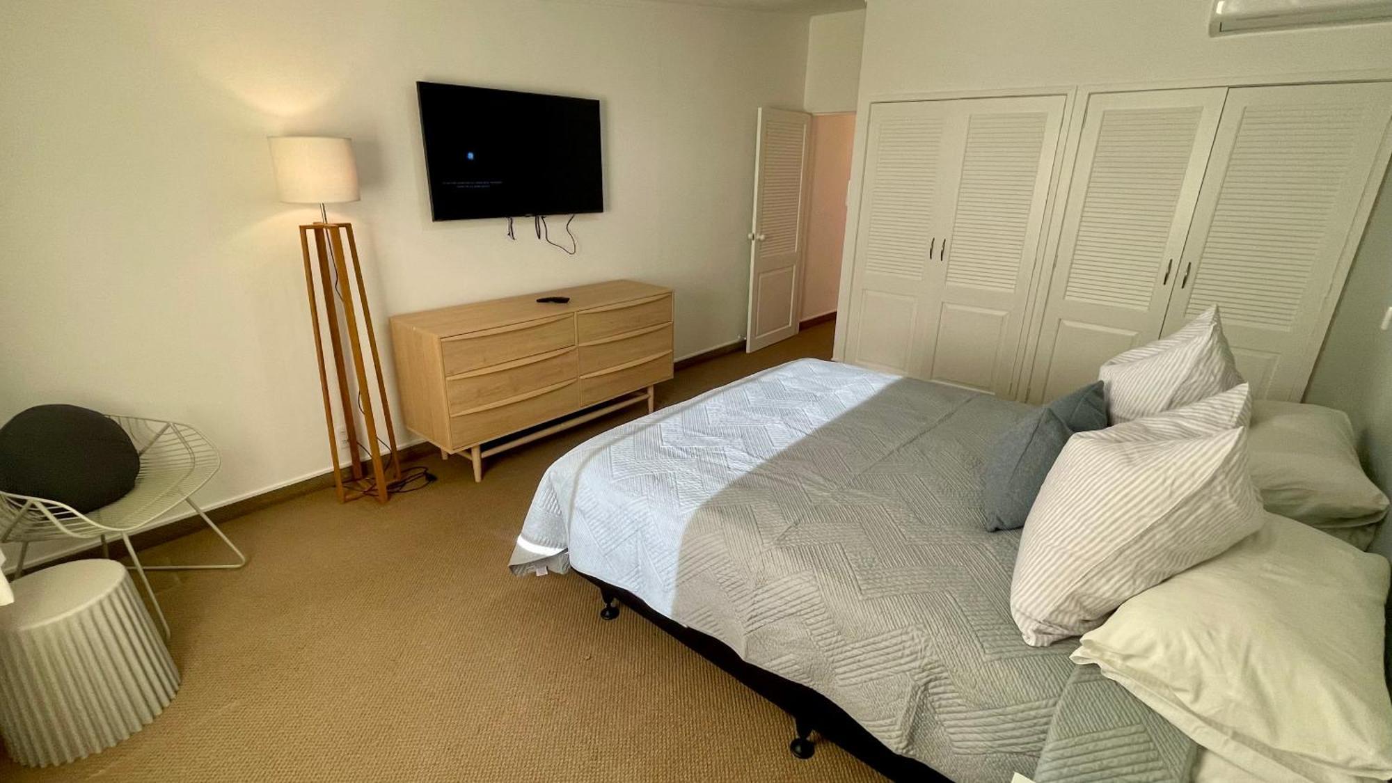 ホテル ザ ノーチラス ネーピア エクステリア 写真 A bedroom at the hotel