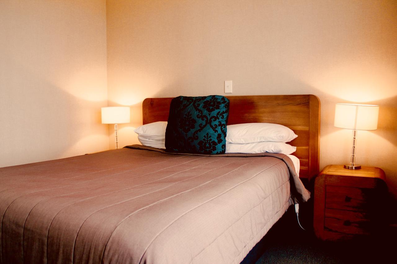 ホテル ザ ノーチラス ネーピア エクステリア 写真 A bedroom at the hotel