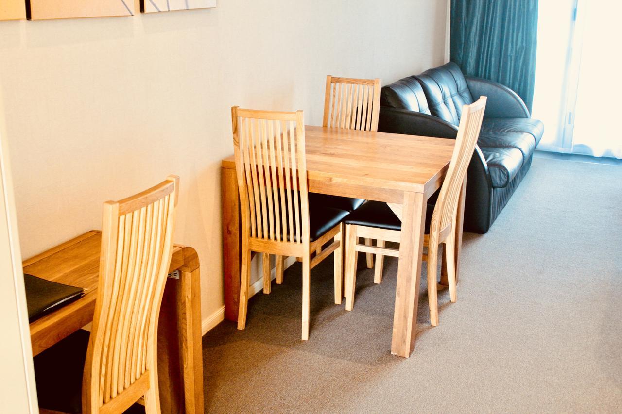 ホテル ザ ノーチラス ネーピア エクステリア 写真 A typical apartment at the complex